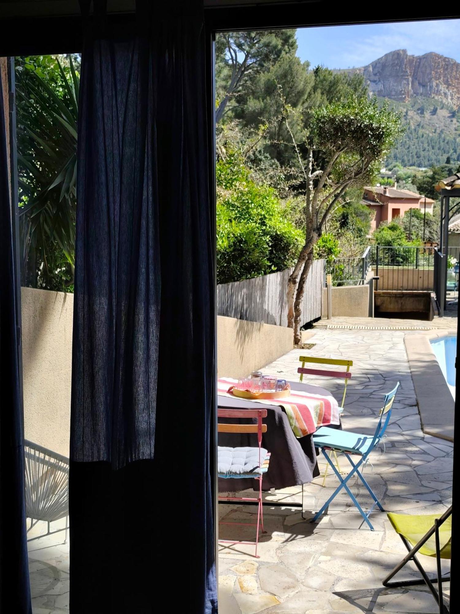 Boutique Hostel By Cassis Zewnętrze zdjęcie